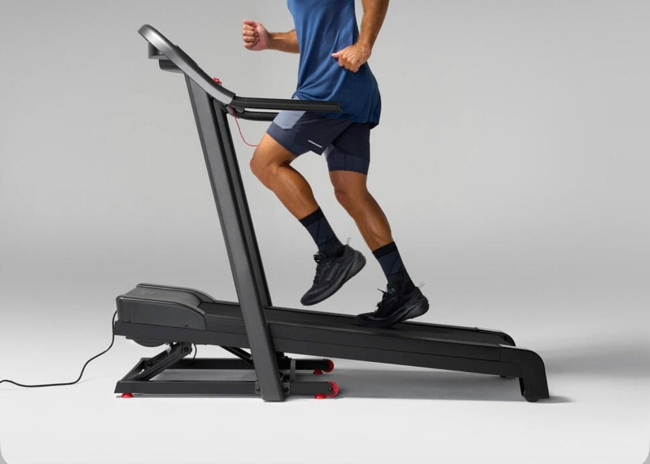 Foldable vs Non-Foldable Treadmills: Which Treadmill Is Best for You?
